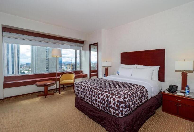 סוויטה, Tequendama Suites And Hotel