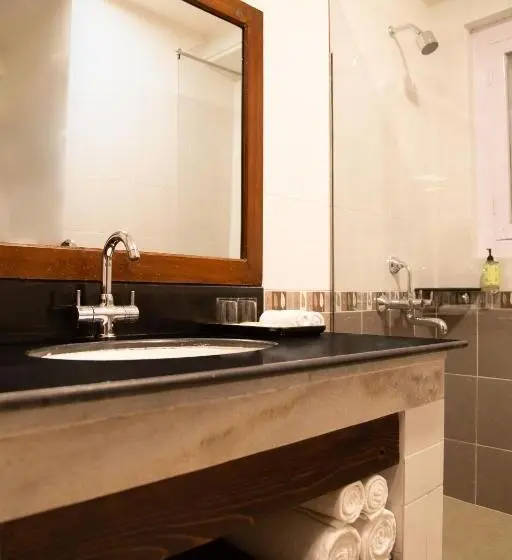 اتاق لوکس, Lemon Tree Hotel, Thimphu