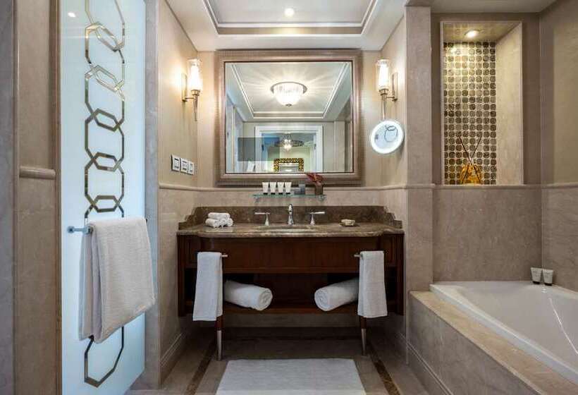 Номер Deluxe Кровать Кинг, 1000, Lxr Hotels & Resorts