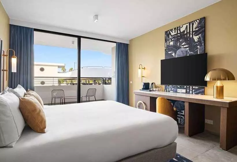 اتاق لوکس با تخت بزرگ, 1000, Lxr Hotels & Resorts