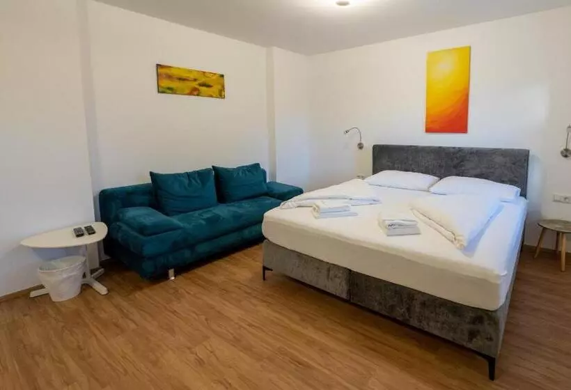 اتاق استاندارد چهار تخته, B&b Hotel Heimgartl