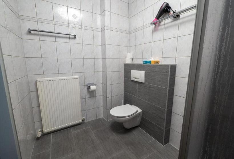 Четырехместный Номер Стандарт, B&b Hotel Heimgartl