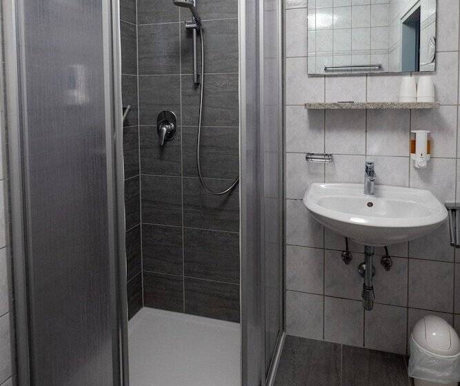 4인용 스탠다드 룸, B&b Hotel Heimgartl