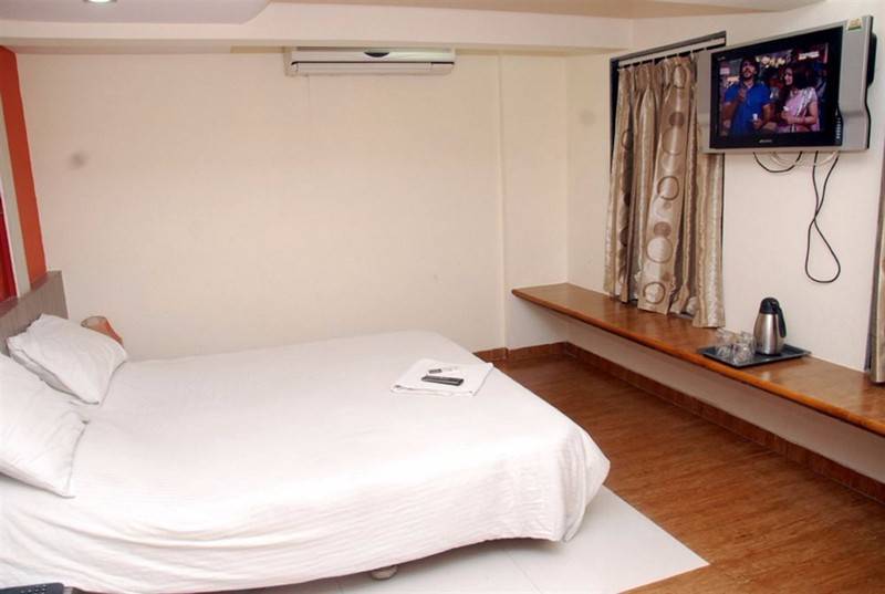 חדר סטנדרט, Arma Court