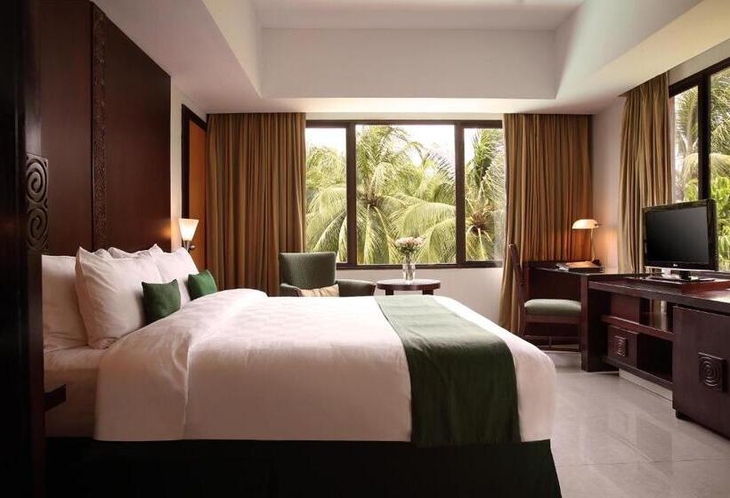 סוויטה, Aryaduta Lippo Village