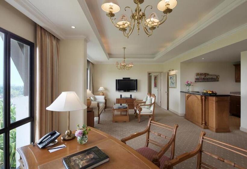 סוויטה נשיאותית, Aryaduta Lippo Village