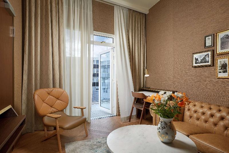 اتاق لوکس با چشم‌انداز استخر, Biyukukung Suite & Spa