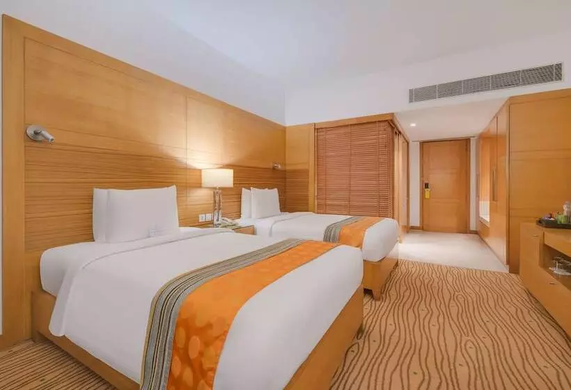 クラブルーム, Courtyard By Marriott Gurugram Downtown
