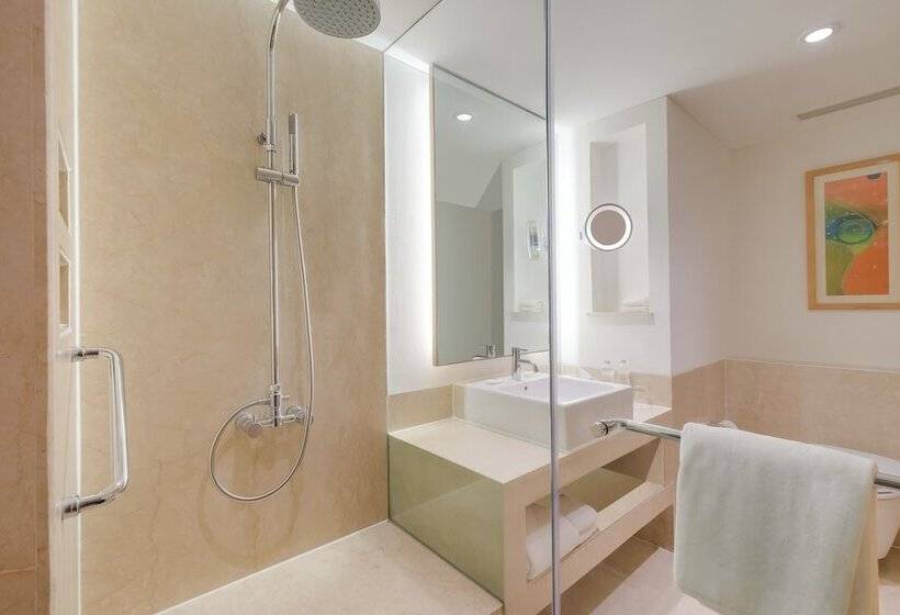 标准间带双人床, Courtyard By Marriott Gurugram Downtown