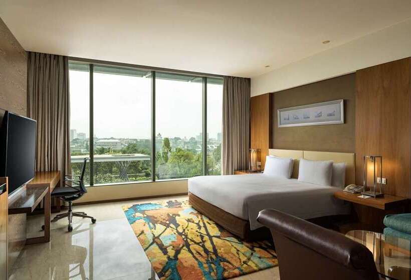 스탠다드 룸 킹사이즈 침대, Hilton Bandung