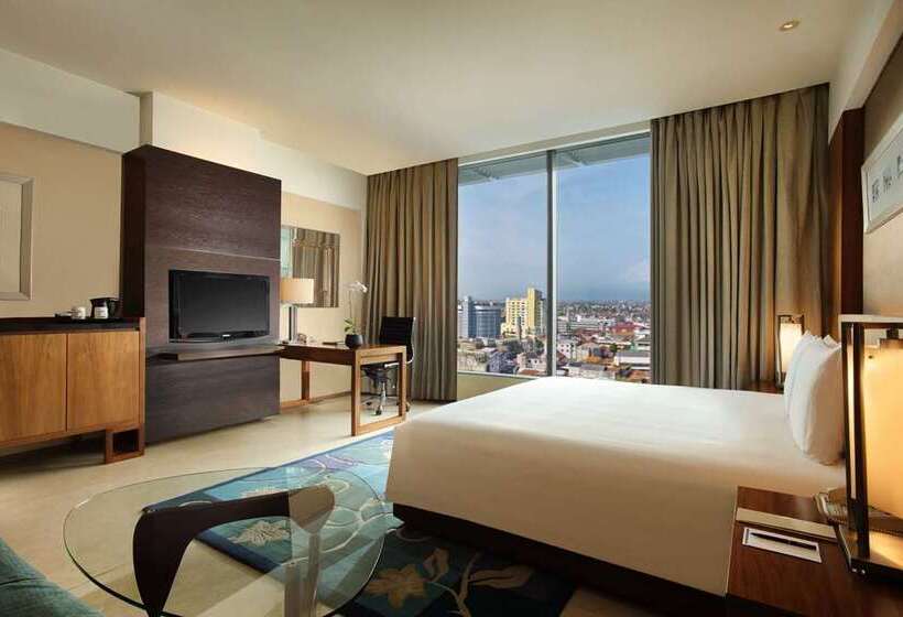 스탠다드 룸 킹사이즈 침대, Hilton Bandung