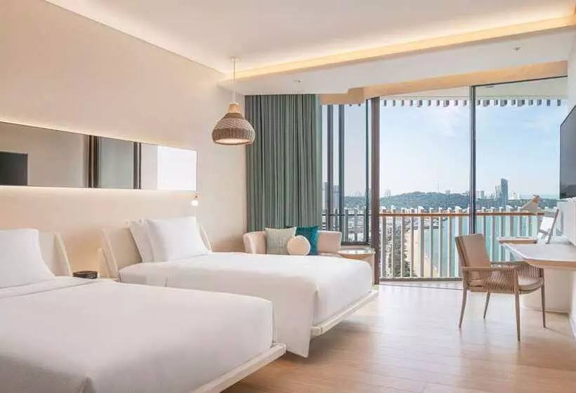 Deluxe Room Sea View