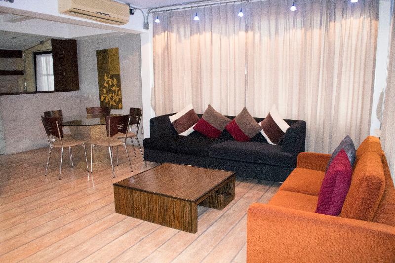 Вилла 4 Спальни, Jomtien Garden & Resort