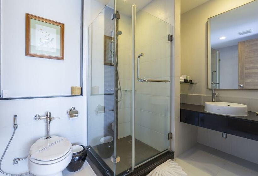 جناح, Kantary Beach Hotel Villas & Suites