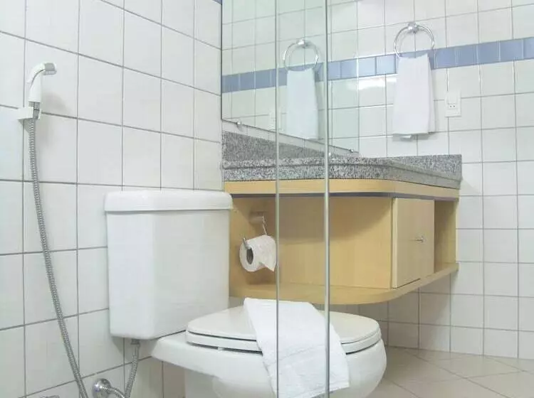 اتاق لوکس با چشم‌انداز دریا, Litoranea Praia