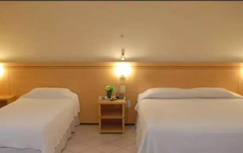 اتاق استاندارد چهار تخته, Litoranea Praia