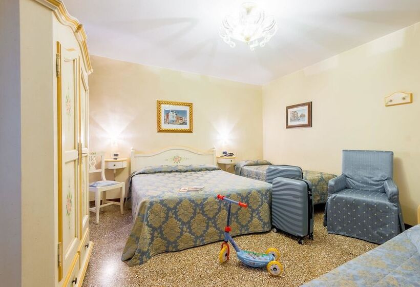 اتاق سوپریور سه تخته, Mercurio