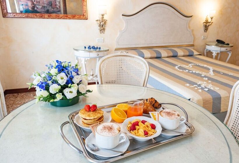 سوئیت با چشم‌انداز, Mercurio