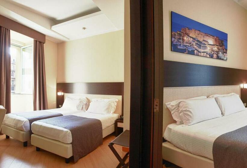 اتاق خانوادگی, Naples