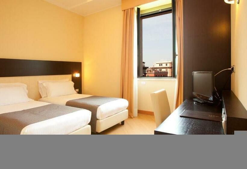 اتاق کلاسیک, Naples