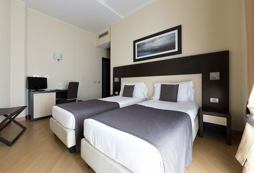 اتاق راحتی, Naples