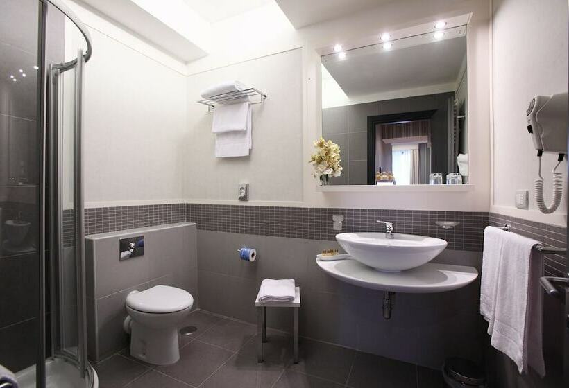 اتاق راحتی, Naples