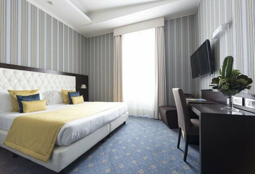 سوییت جونیور, Naples