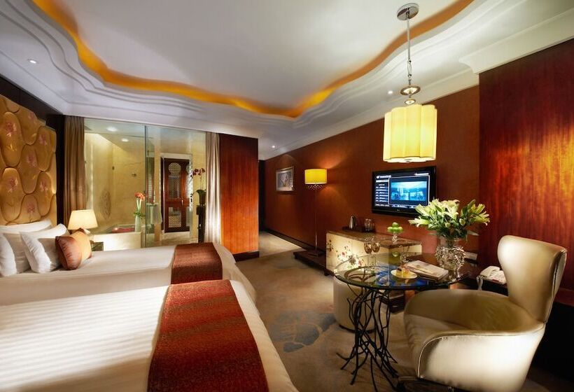 Номер Deluxe, New Century Grand Hotel Ningbo