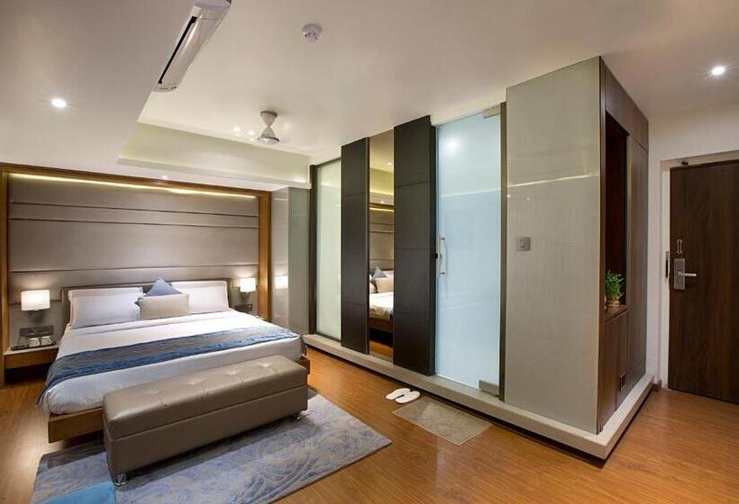 Номер Стандарт, Planet Residency