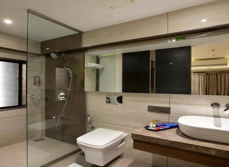 חדר סטנדרט, Planet Residency