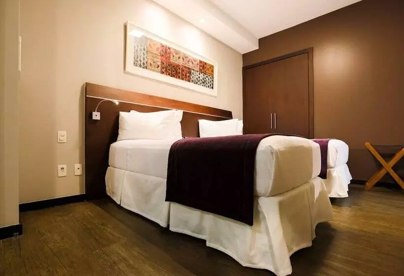 اتاق سوپریور سه تخته, San Diego Suites Ipatinga
