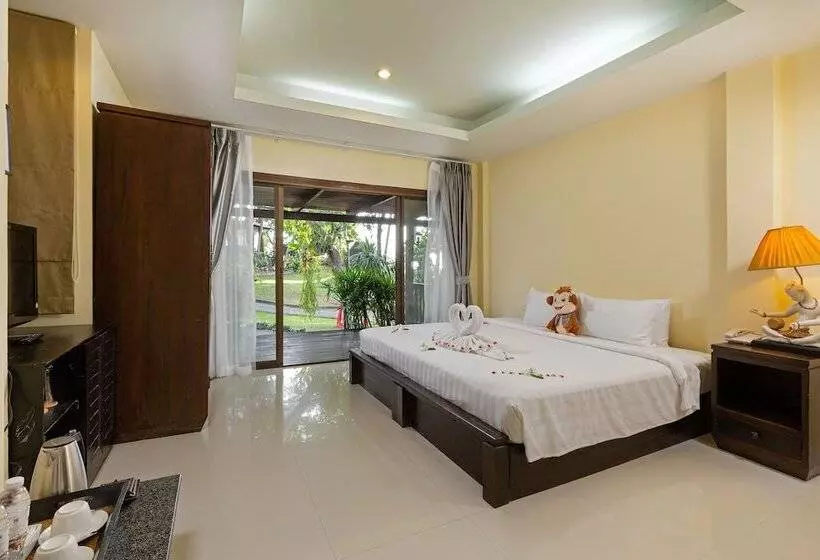 Superior Room Garden View, Secret Cliff Resort & Restaurant Sha Plus