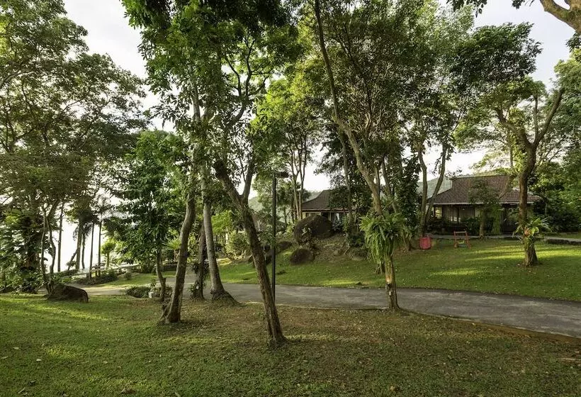 Superior Room Garden View, Secret Cliff Resort & Restaurant Sha Plus