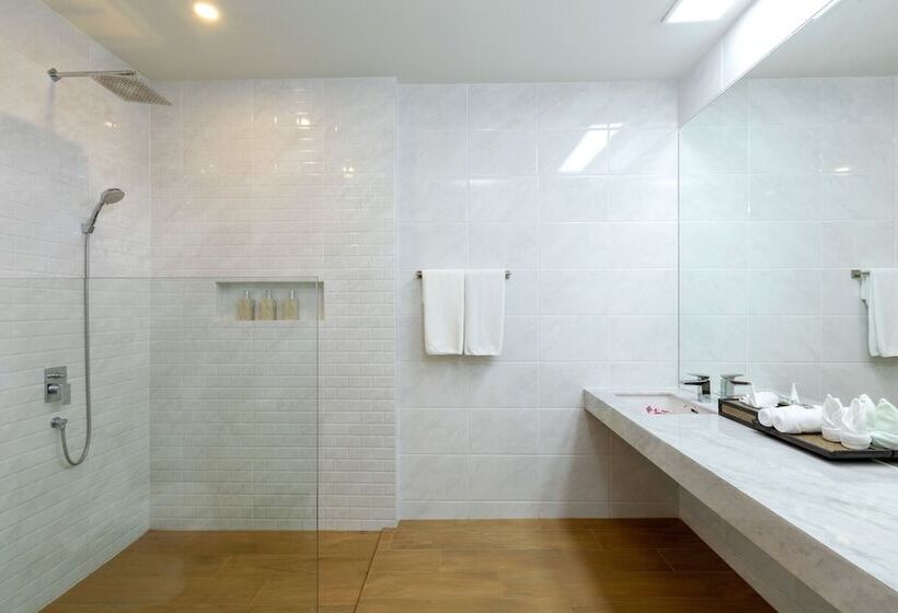 주니어 스위트 바다 전망, Secret Cliff Resort & Restaurant   Sha Plus