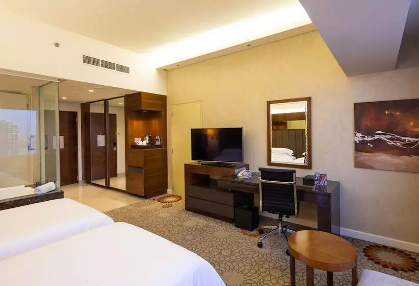 اتاق سوپریور با چشم‌انداز شهر, Sheraton Mall Of The Emirates Hotel, Dubai