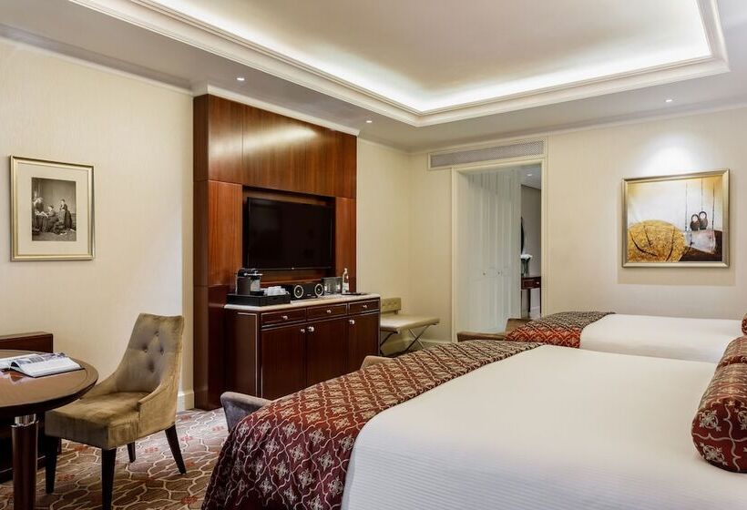 수피리어 룸, Lotte Hotel Moscow   The Leading Hotels Of The World