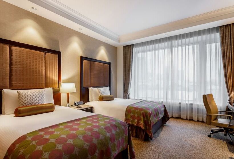 Номер Superior, Lotte Hotel Moscow   The Leading Hotels Of The World