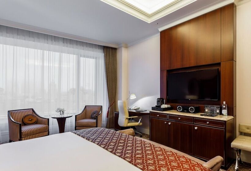 디럭스 룸, Lotte Hotel Moscow   The Leading Hotels Of The World