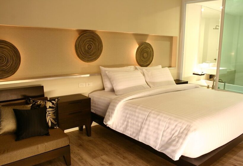 Номер Deluxe Вид на Бассейн, Sarikantang Resort & Spa, Koh Phangan