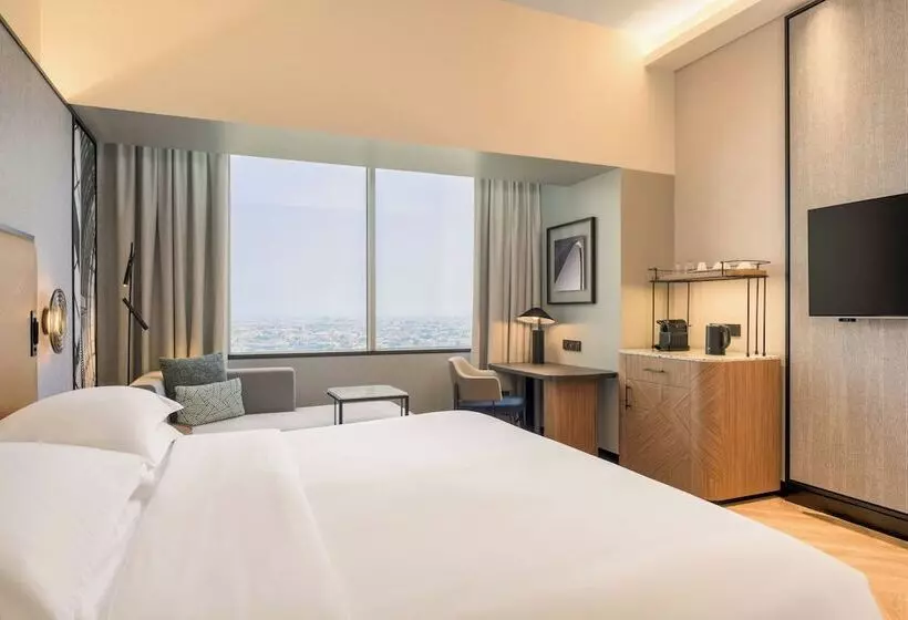 اتاق کلاب, Sheraton Mall Of The Emirates Hotel, Dubai