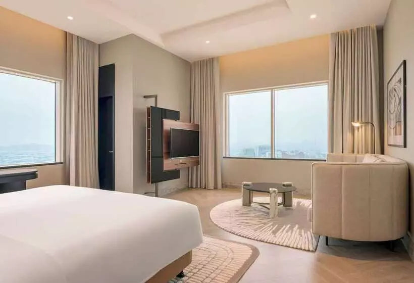 سوئیت پرزیدنت, Sheraton Mall Of The Emirates Hotel, Dubai