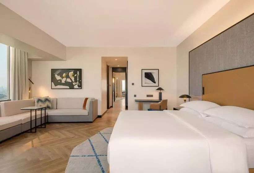 سوییت اجرایی, Sheraton Mall Of The Emirates Hotel, Dubai