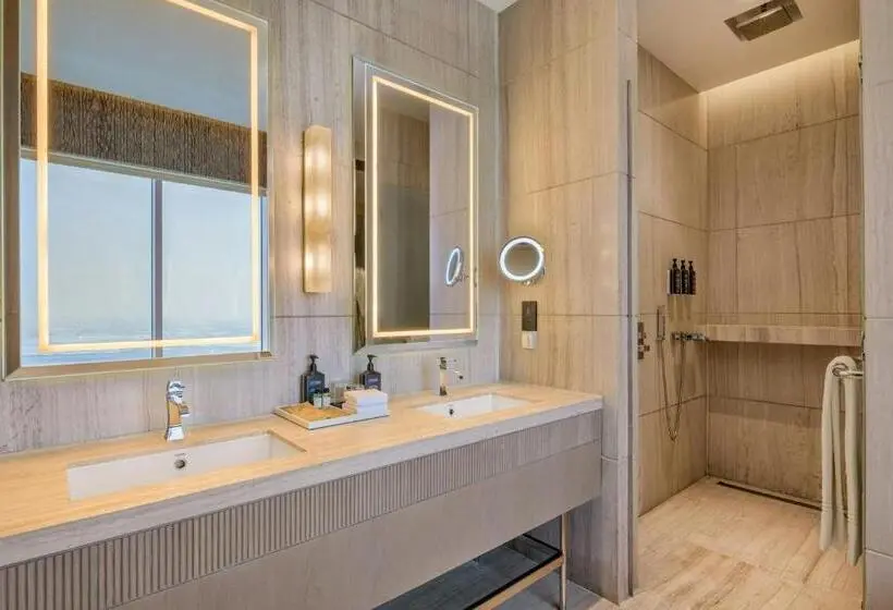 プレジデントスイートルーム, Sheraton Mall Of The Emirates Hotel, Dubai