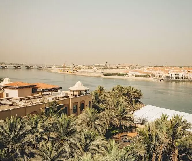 クラブルーム, Traders Hotel, Abu Dhabi