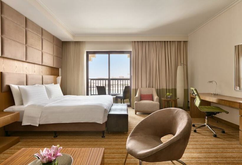 جناح إدارى, Traders Hotel, Abu Dhabi