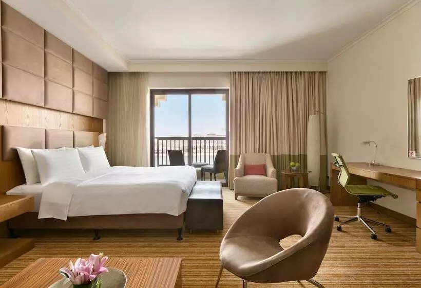 エクゼクティブスイート, Traders Hotel, Abu Dhabi