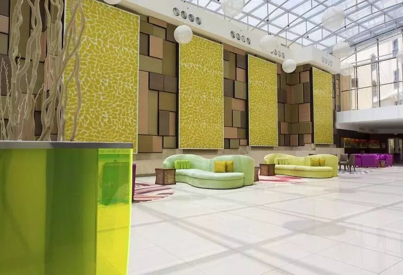 デラックスルーム, Traders Hotel, Abu Dhabi