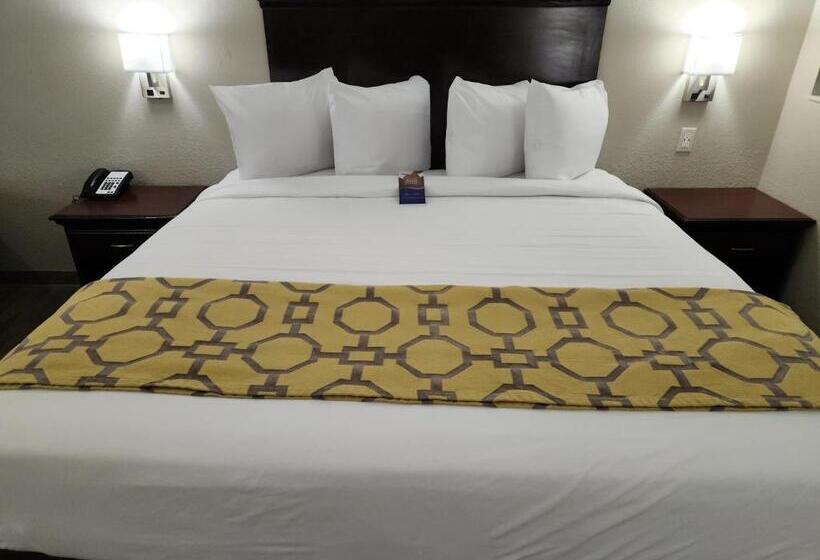 Люкс Кровать Кинг, Baymont By Wyndham Houston Brookhollow