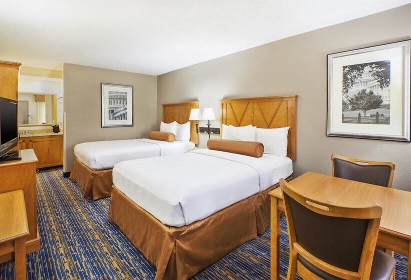 Номер Стандарт 2 Двуспальные Кровати, Best Western Dulles Airport Inn