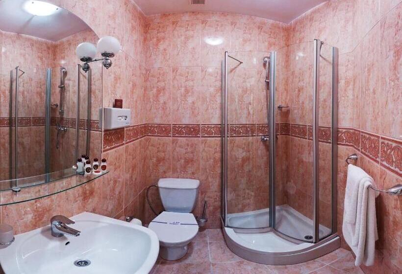 اتاق استاندارد یک نفره, Gallery Hotel Gintama Apgrade